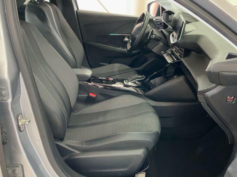 Peugeot 208 1.2 PureTech Allure 2020 – снимка 16