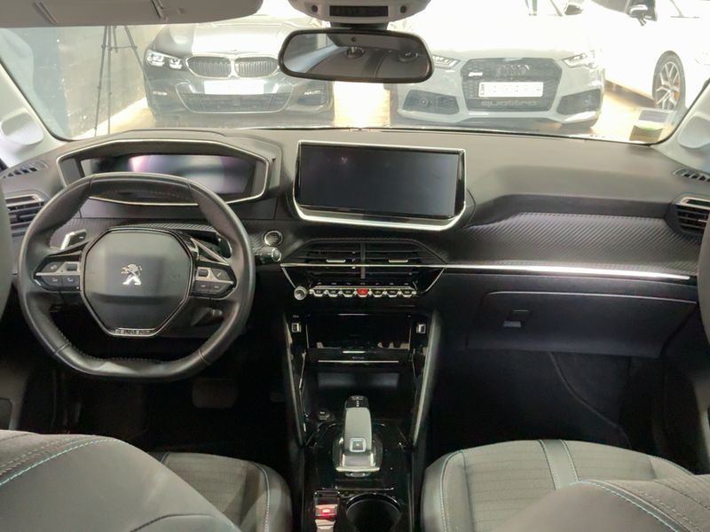 Peugeot 208 1.2 PureTech Allure 2020 – снимка 17