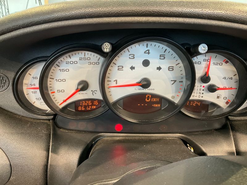 Porsche 911 996 Carrera Cabrio 1998 – снимка 18