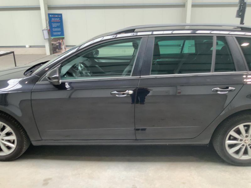 Skoda Octavia 2.0 TDI Style 2017 – снимка 4