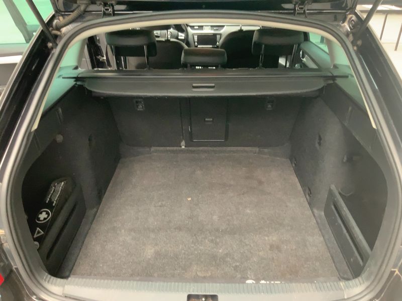 Skoda Octavia 2.0 TDI Style 2017 – снимка 15