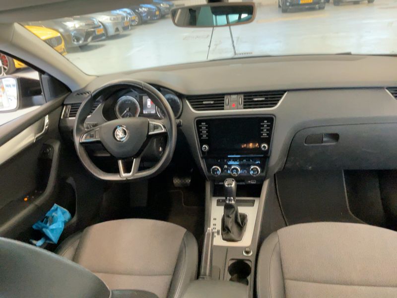 Skoda Octavia 1.5 TSI ACT Ambition 2020 – снимка 17