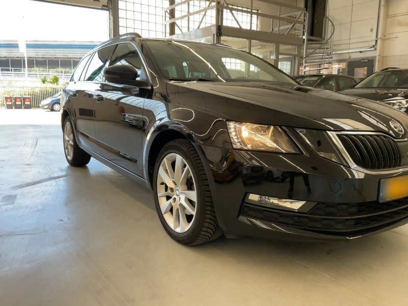 Skoda Octavia 1.5 TSI ACT Ambition 2020 – снимка 12