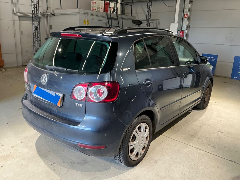 Volkswagen Golf VI Plus 1.2 TSI Team 2011 – снимка 2