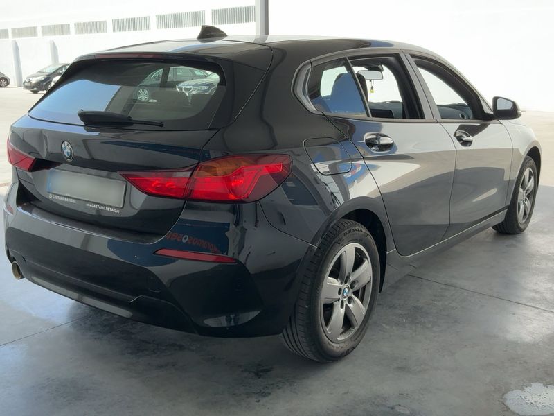 BMW 1er 118i Advantage 2021 – снимка 8