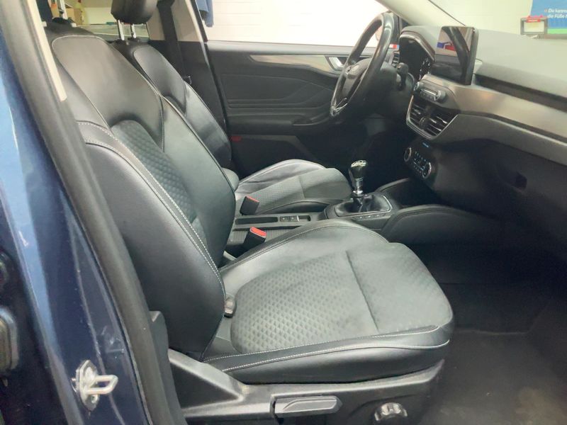 Ford Focus 1.5 TDCi EcoBlue Titanium 2019 – снимка 16