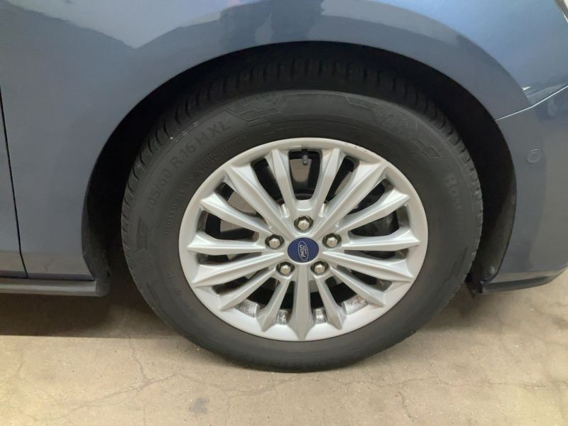 Ford Focus 1.5 TDCi EcoBlue Titanium 2019 – снимка 11