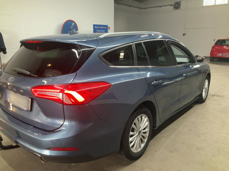 Ford Focus 1.5 TDCi EcoBlue Titanium 2019 – снимка 8