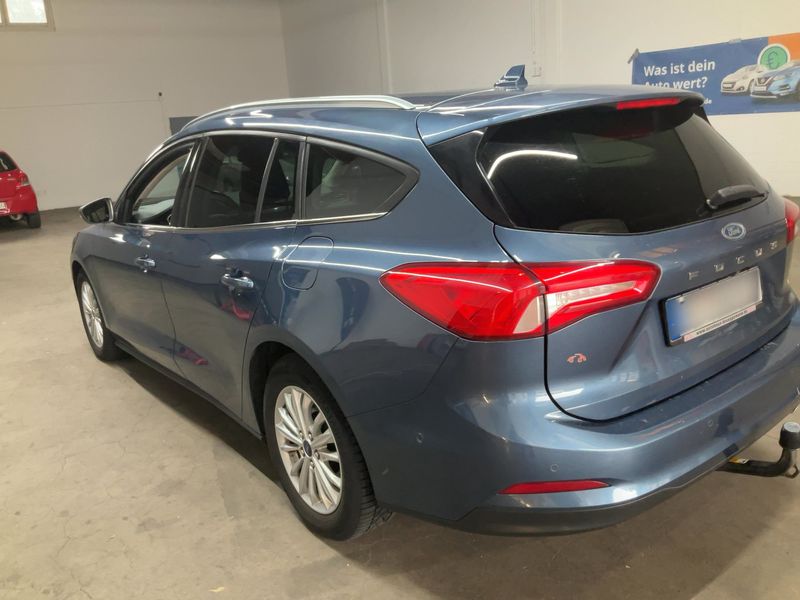 Ford Focus 1.5 TDCi EcoBlue Titanium 2019 – снимка 6
