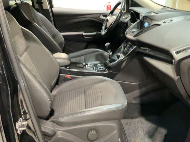 Ford Kuga 1.5 TDCi Business Nav 2017 – снимка 16