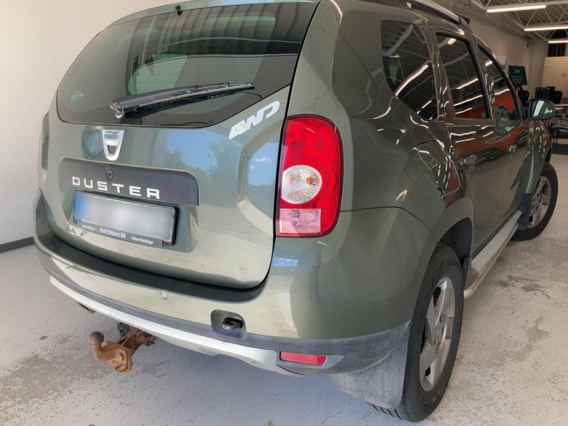 Dacia Duster 1.5 dCi Laureate 4x4 2013 – снимка 8