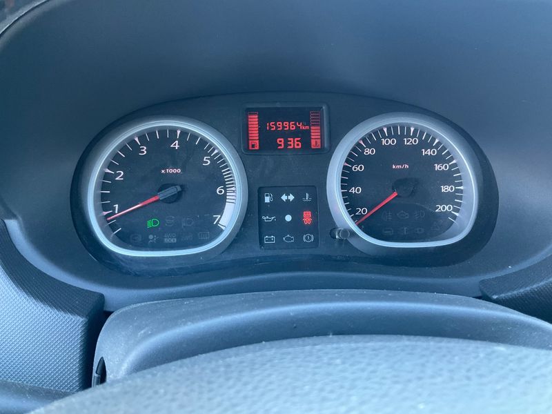 Dacia Duster 1.5 dCi Laureate 4x4 2013 – снимка 18