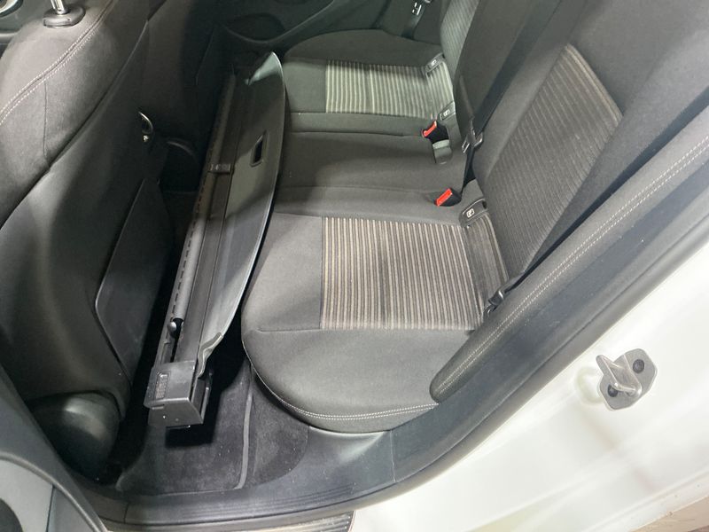 Mercedes-Benz E-Klasse E 300 de T 4Matic 2022 – снимка 28