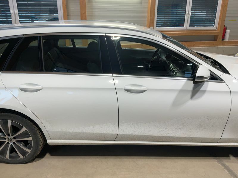Mercedes-Benz E-Klasse E 300 de T 4Matic 2022 – снимка 10