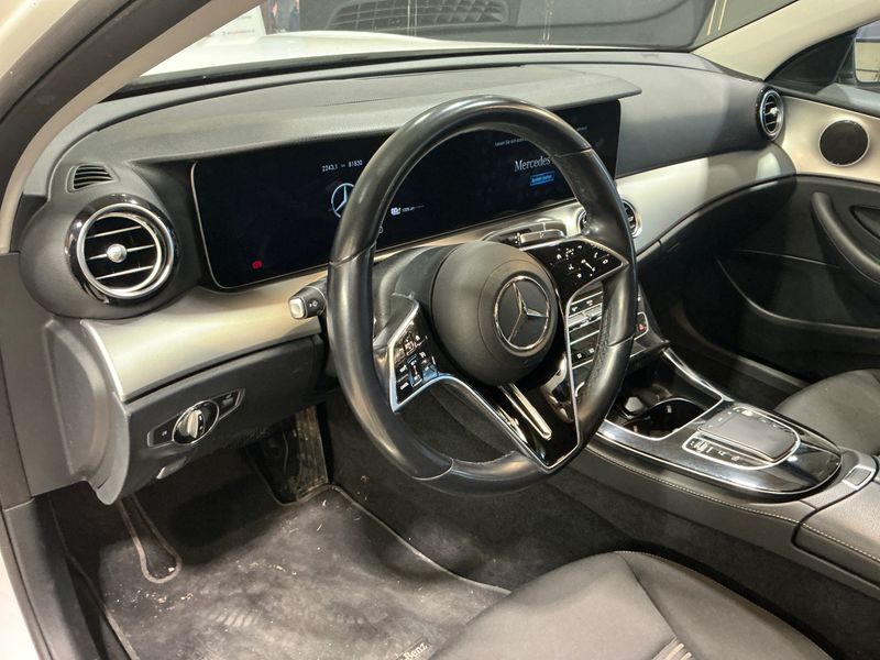 Mercedes-Benz E-Klasse E 300 de T 4Matic 2022 – снимка 26