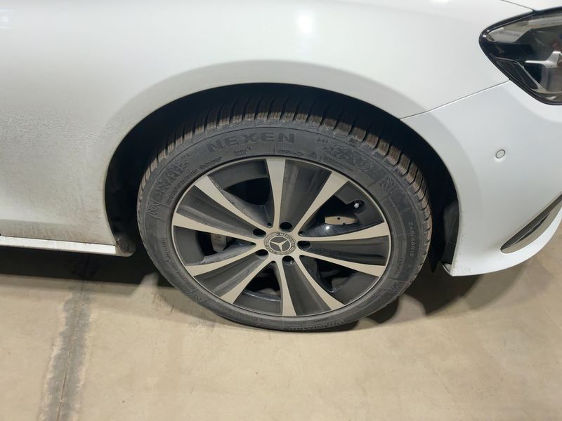 Mercedes-Benz E-Klasse E 300 de T 4Matic 2022 – снимка 11
