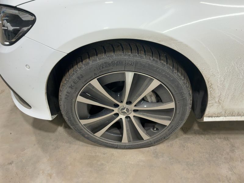 Mercedes-Benz E-Klasse E 300 de T 4Matic 2022 – снимка 3
