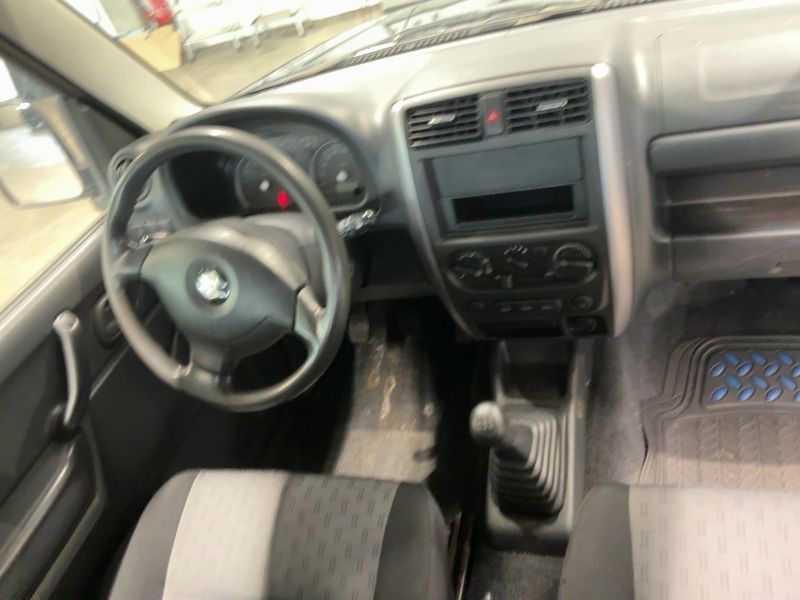 Suzuki Jimny 1.3 NPJ 2010 – снимка 18