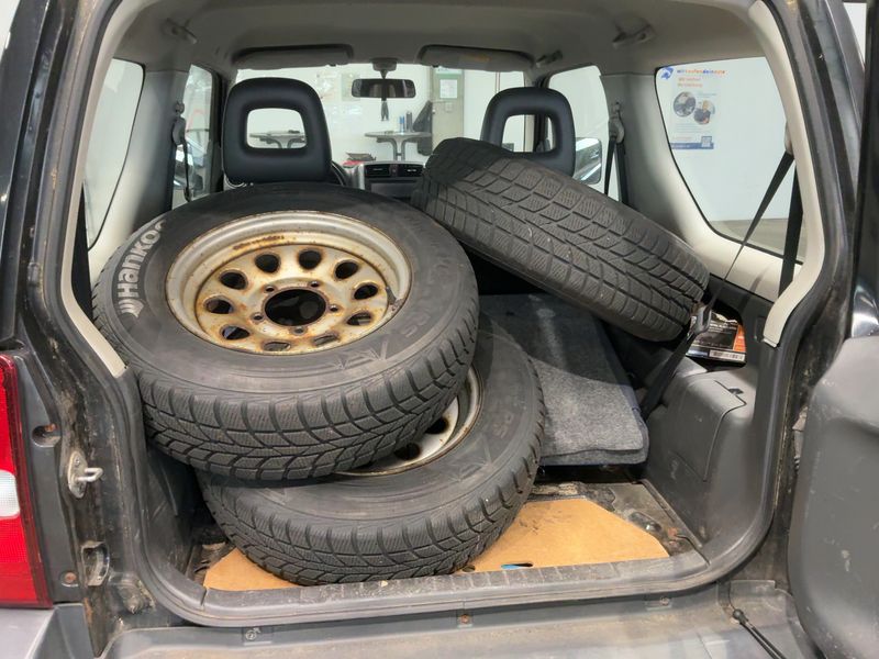 Suzuki Jimny 1.3 NPJ 2010 – снимка 16