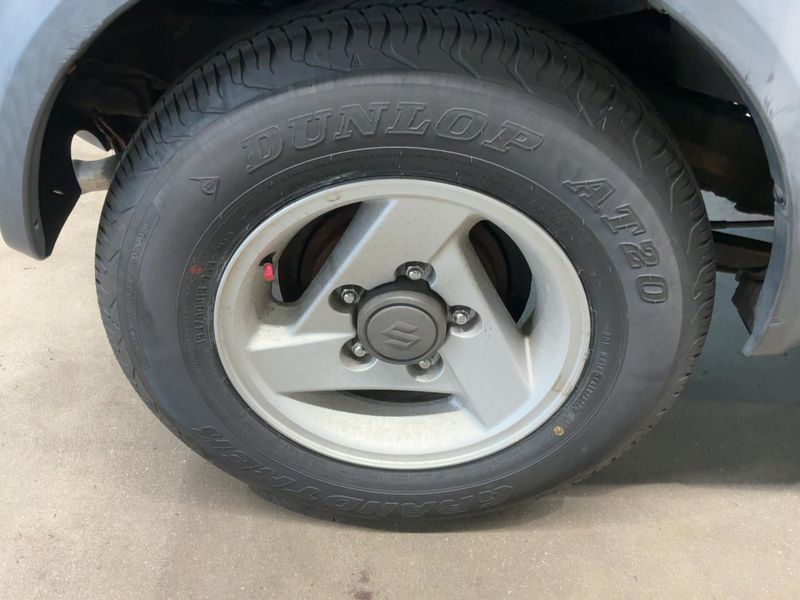 Suzuki Jimny 1.3 NPJ 2010 – снимка 9