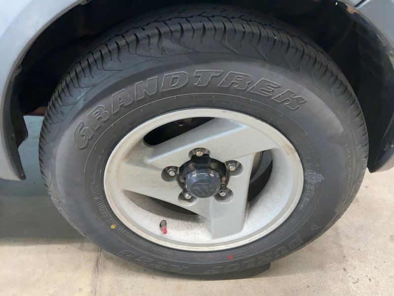 Suzuki Jimny 1.3 NPJ 2010 – снимка 11