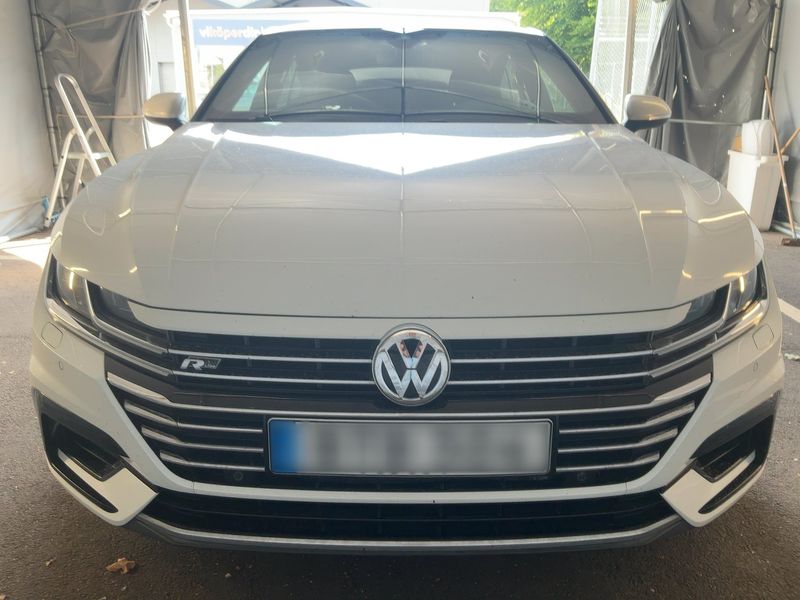 Volkswagen Arteon 2.0 TDI R-Line 4Motion 2017 – снимка 14