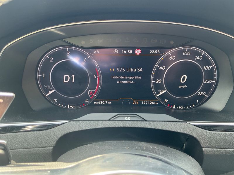 Volkswagen Arteon 2.0 TDI R-Line 4Motion 2017 – снимка 19