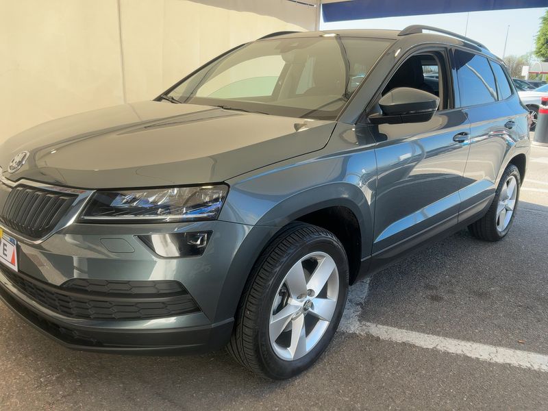 Skoda Karoq 1.0 TSI Executive 2019 – снимка 2