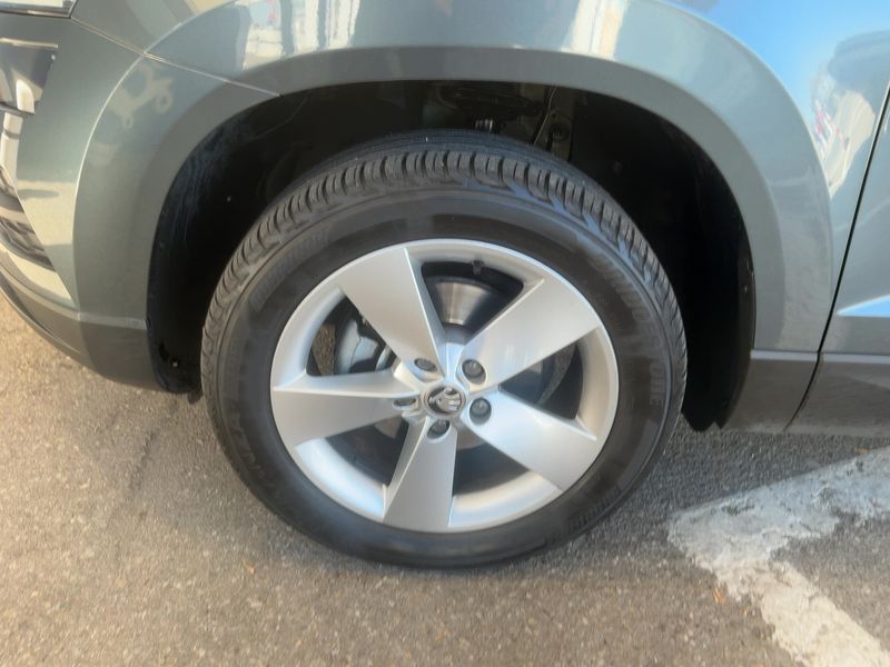 Skoda Karoq 1.0 TSI Executive 2019 – снимка 3