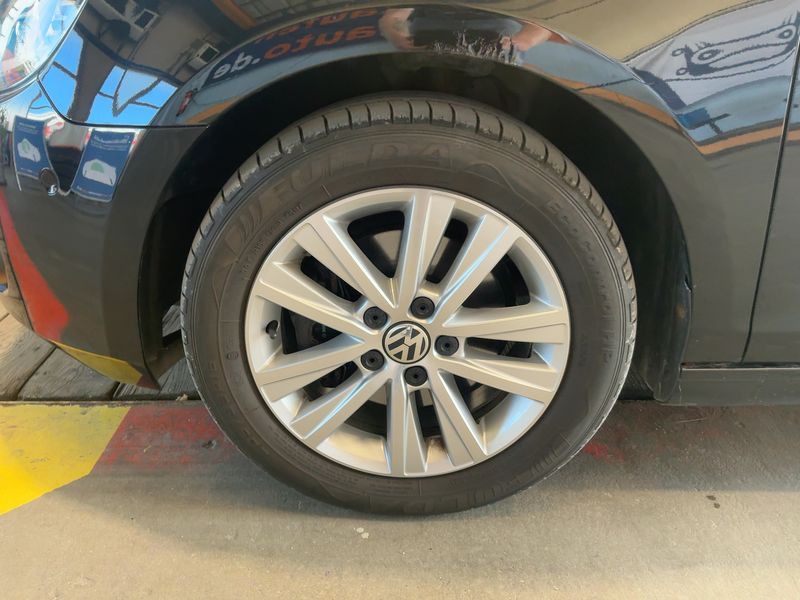 Volkswagen Golf VI 1.4 TSI Style 2011 – снимка 3
