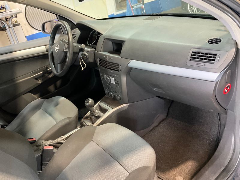 Opel Astra 1.6 Edition 2005 – снимка 3