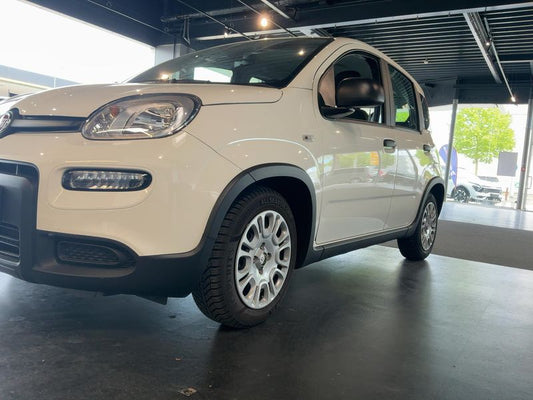Fiat Panda 1.0 Mild-Hybrid Pandina Cross 2024 – снимка 2