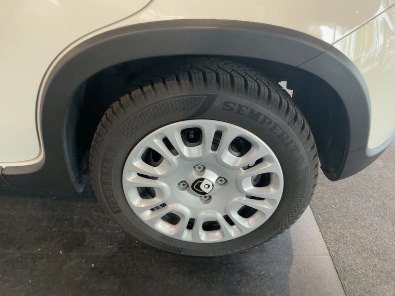 Fiat Panda 1.0 Mild-Hybrid Pandina Cross 2024 – снимка 5