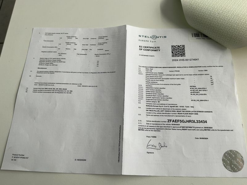 Fiat Panda 1.0 Mild-Hybrid Pandina Cross 2024 – снимка 21
