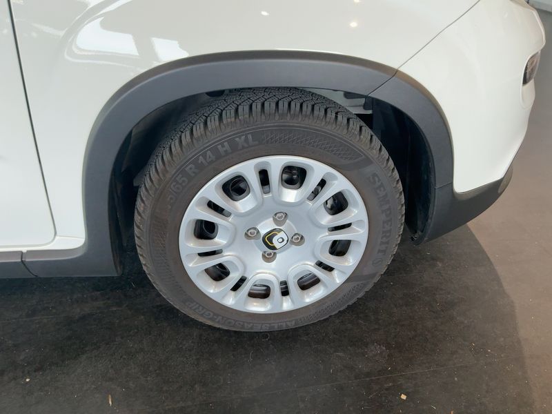 Fiat Panda 1.0 Mild-Hybrid Pandina Cross 2024 – снимка 11