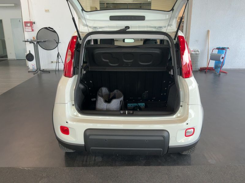 Fiat Panda 1.0 Mild-Hybrid Pandina Cross 2024 – снимка 15
