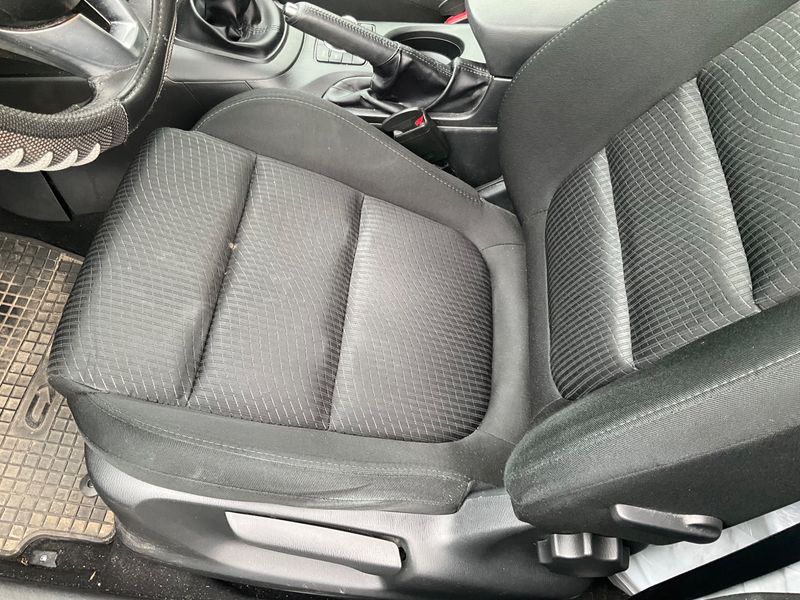 Mazda CX-5 2.2 Turbodiesel Attraction 2WD 2012 – снимка 24