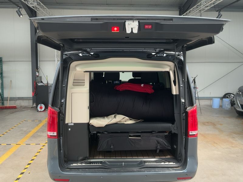 Mercedes-Benz V-Klasse Marco Polo V 250 d 4Matic BlueTEC 2018 – снимка 16