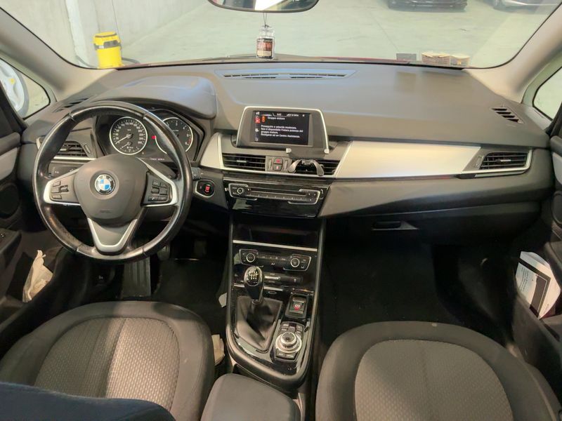 BMW 2er 216d Gran Tourer Advantage 2015 – снимка 17