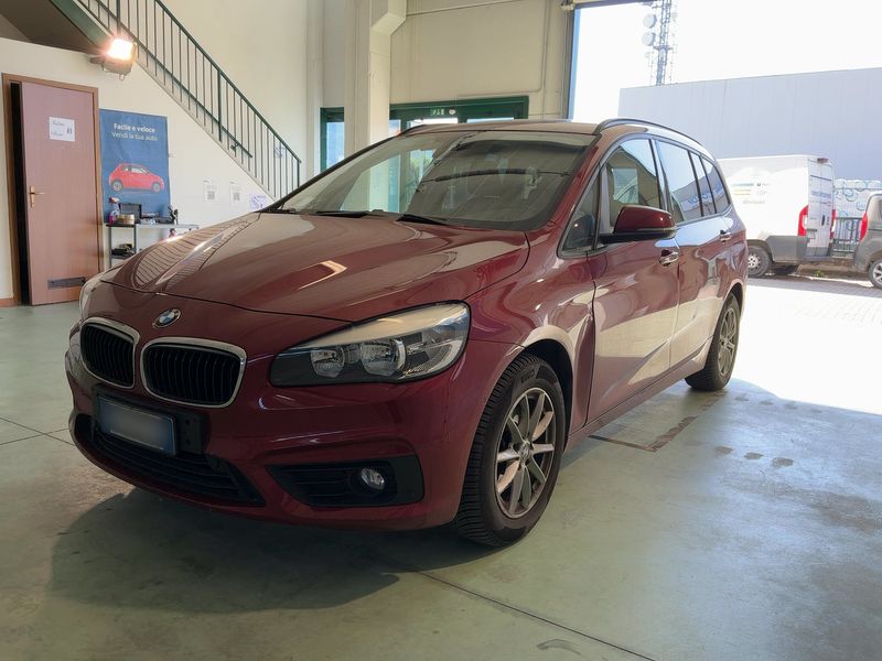 BMW 2er 216d Gran Tourer Advantage 2015