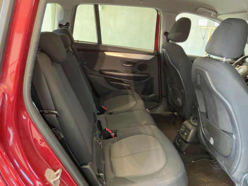 BMW 2er 216d Gran Tourer Advantage 2015 – снимка 19