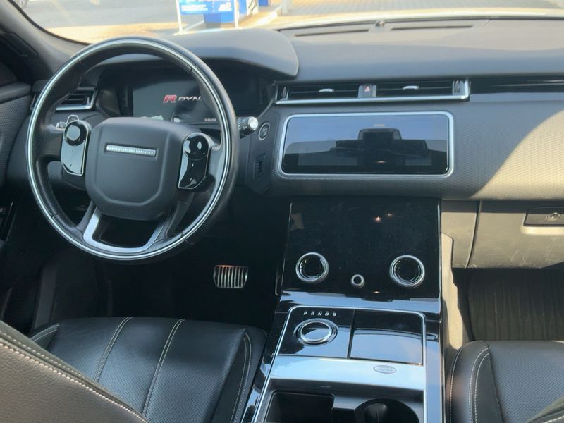 Land Rover Range Rover Velar 2.0 Diesel S R-Dynamic 2019 – снимка 18
