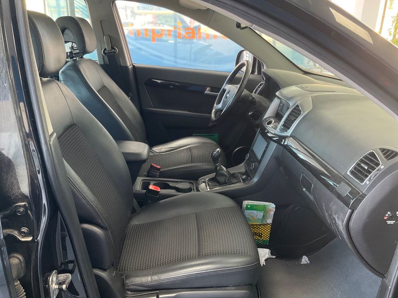 Chevrolet Captiva 2.2 Diesel D LT 2WD 2011 – снимка 3
