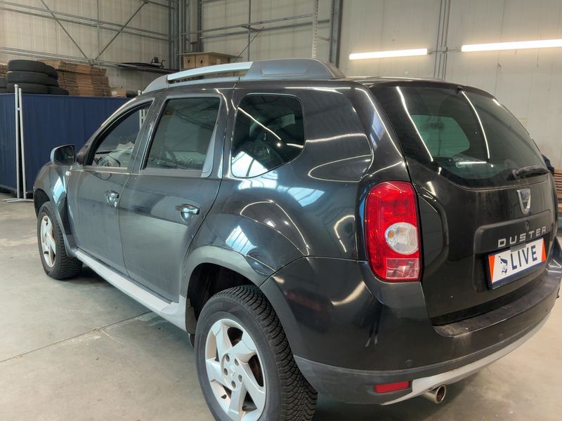 Dacia Duster 1.6 Basis 4x2 2013 – снимка 6
