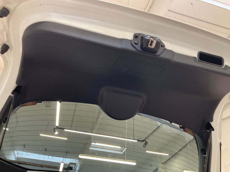 Nissan Juke 1.6 Tekna 2012 – снимка 26