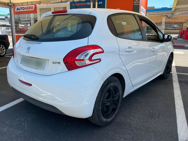 Peugeot 208 1.2 VTi Active 2012 – снимка 8