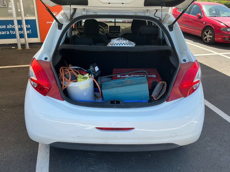 Peugeot 208 1.2 VTi Active 2012 – снимка 15