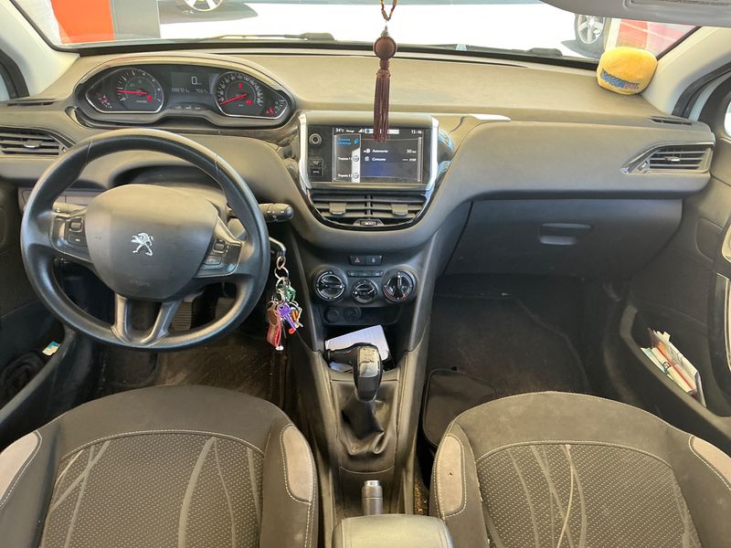 Peugeot 208 1.2 VTi Active 2012 – снимка 17