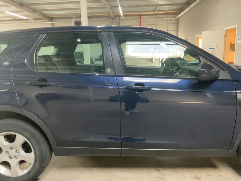 Land Rover Discovery Sport 2.0 Td4 SE AWD 2018 – снимка 10