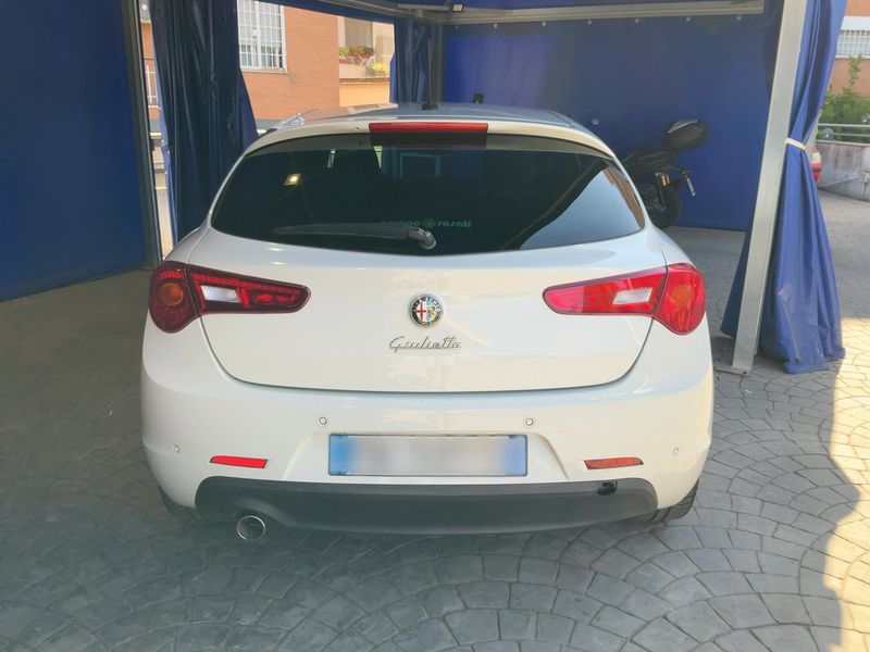 Alfa Romeo Giulietta 1.6 JTD Exclusive 2015 – снимка 7